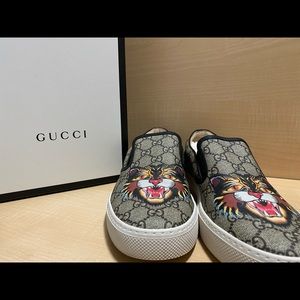 Men’s Gucci Slip On Sneakers
